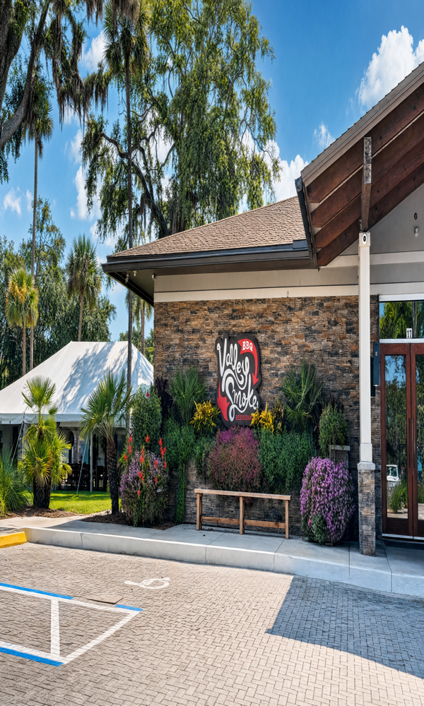 Valley Smoke BBQ restaurant